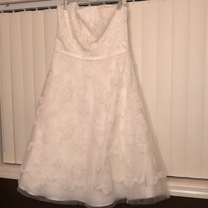 NWOT DAVIDS BRIDAL GALINA IVORY BEADED EMBELLISHED CORSET MIDI WEDDING DRESS W16